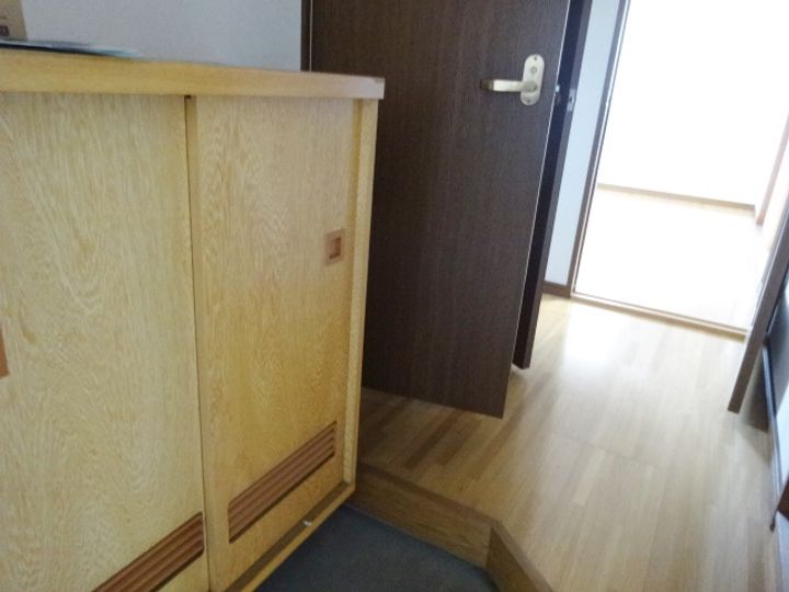 メゾン川口Dの玄関