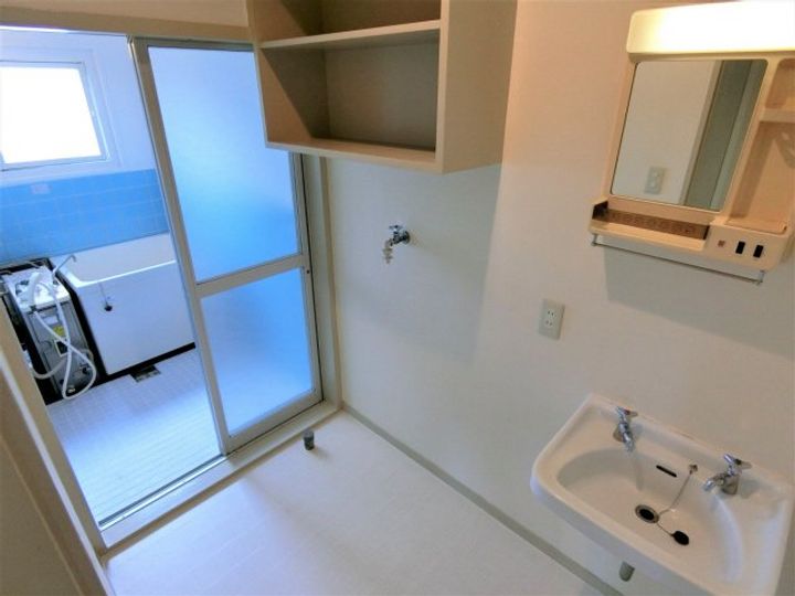 マンション甲峰の内装