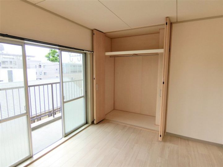 マンション甲峰の内装