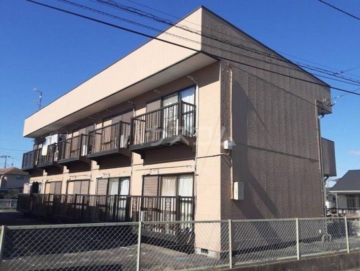 アネックス中川B棟の外観