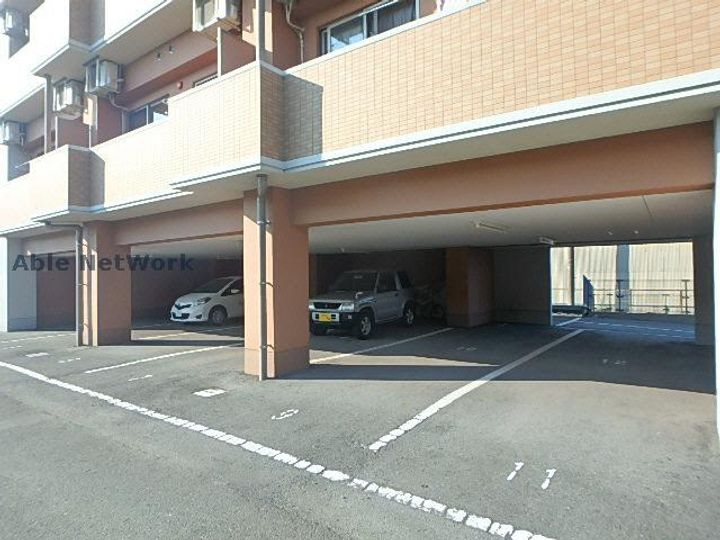 緑川マンションの地図