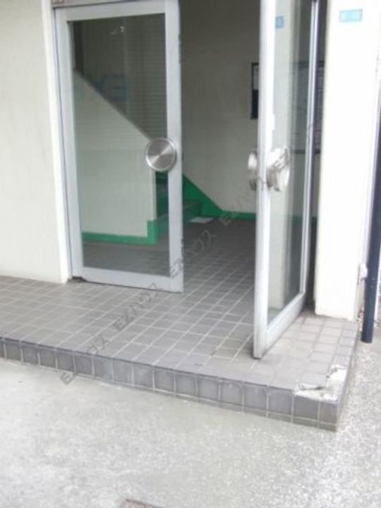 東京都中野区大和町1(マンション)の賃貸物件の地図