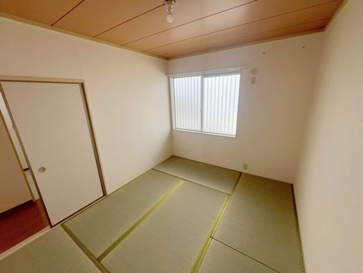 メゾン・サンの居間