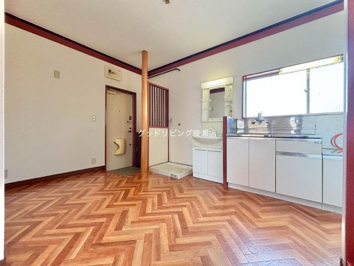 ブルーウッド保塚8の内装