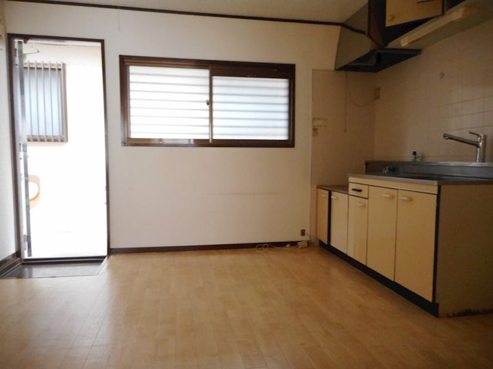 コーポ石井3の居間