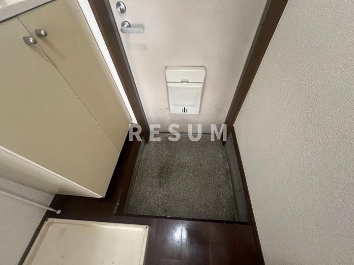 千葉県千葉市中央区南町3(アパート)の賃貸物件の玄関