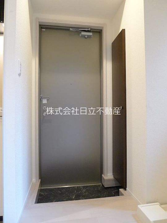 ポルト・ボヌール Porte-Bonheurの玄関