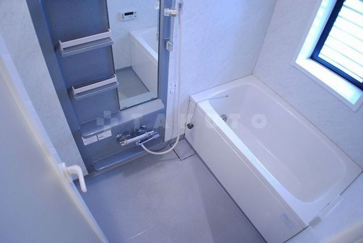 ブローニュ姉小路の風呂