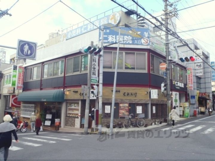 メゾン・リリーの周辺