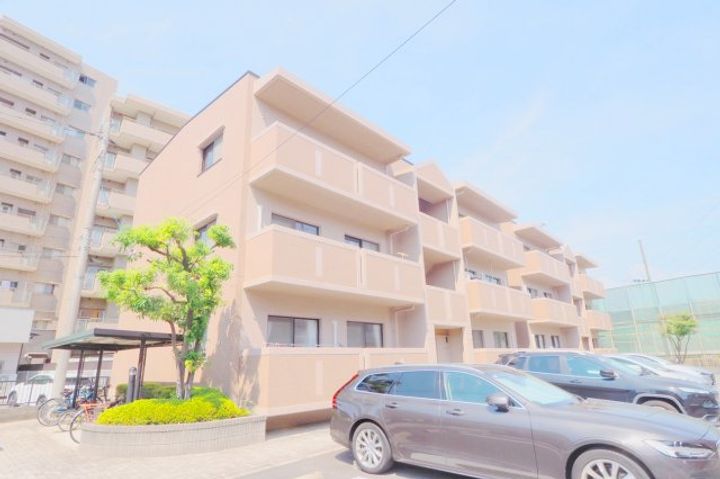 ヴィラージュ帆立  A棟の外観