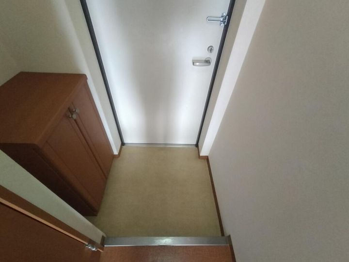 エンゼルプラザeast Iの玄関