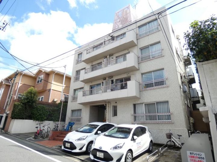 メゾンアミノの外観