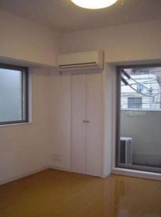 東京都渋谷区東4(マンション)の賃貸物件の居間