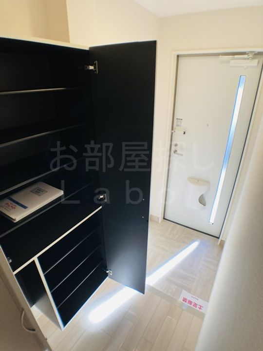 神奈川県足柄上郡開成町延沢(アパート)の賃貸物件の玄関