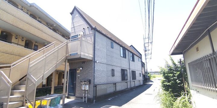 アーバニティ高幡の外観