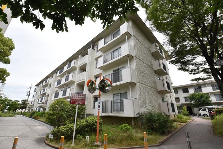 UR藤沢台第三の外観