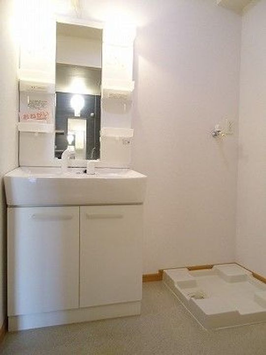 群馬県前橋市下小出町3(アパート)の賃貸物件の内装