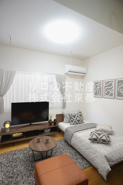 ヴィラ・ルネッサンスの居間