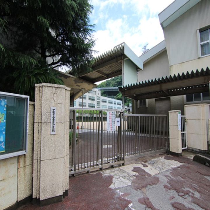 山口県下関市貴船町3(一戸建)の賃貸物件の周辺