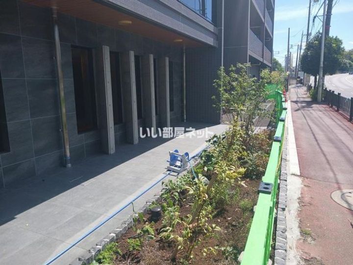 埼玉県川口市本町1(マンション)の賃貸物件の地図