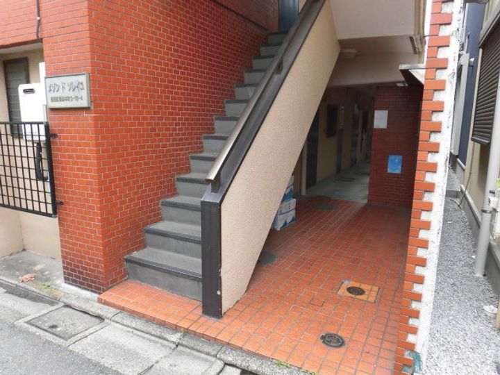 東京都目黒区目黒本町3(マンション)の賃貸物件の地図