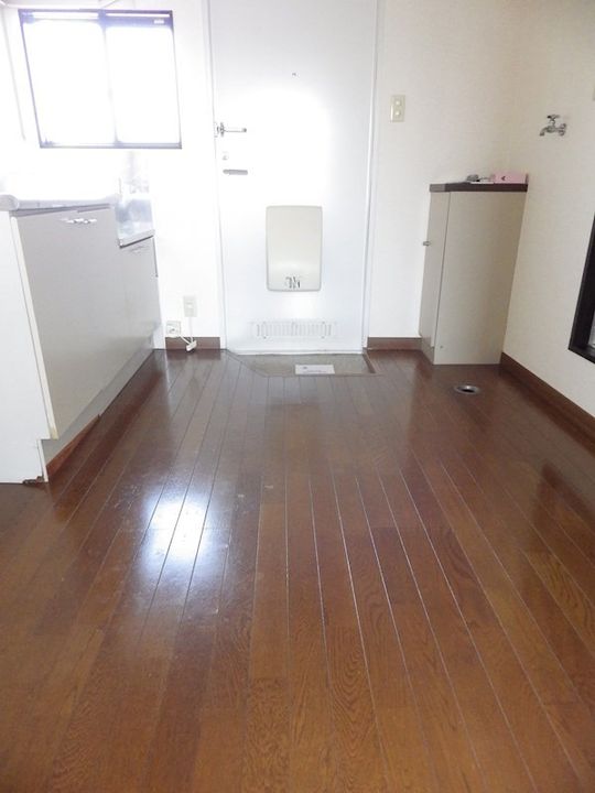 フレグランス依田の居間