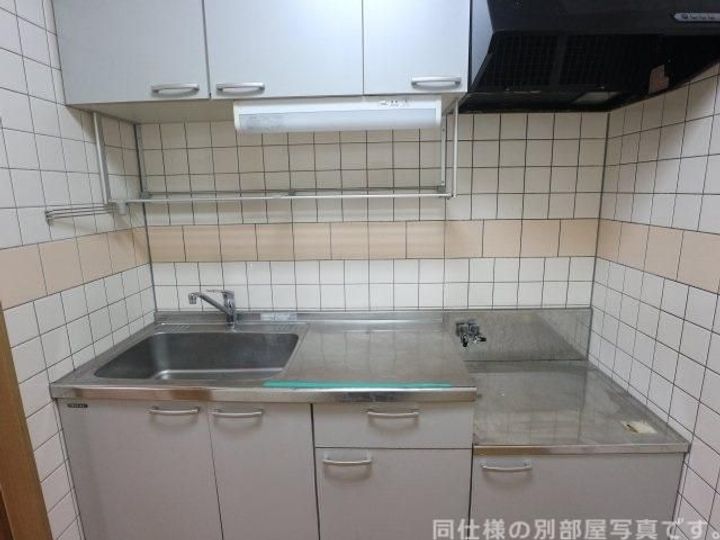 新潟県三条市石上2(マンション)の賃貸物件のキッチン
