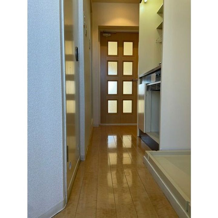 ヒルズ植田の居間