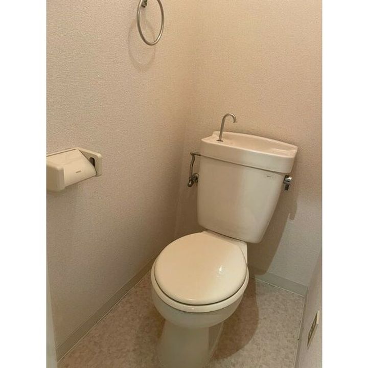 ヒルズ植田の内装