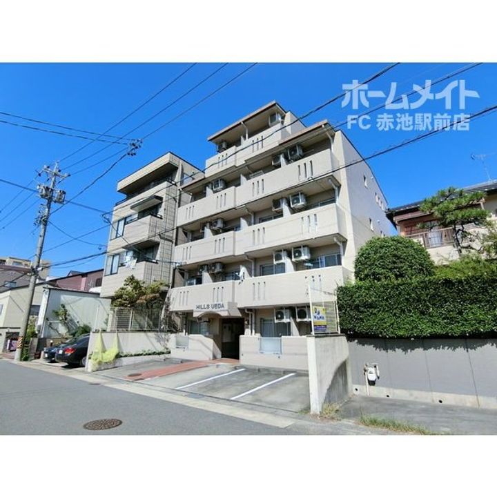 ヒルズ植田の外観