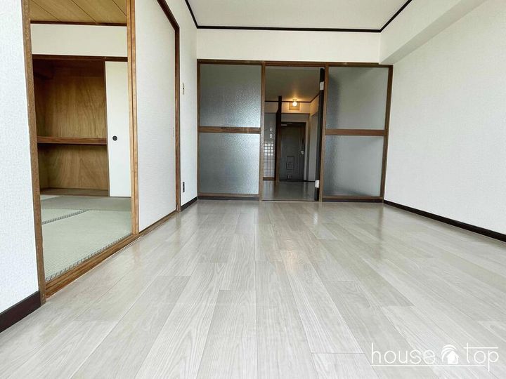 パインリーフ甲子園の内装