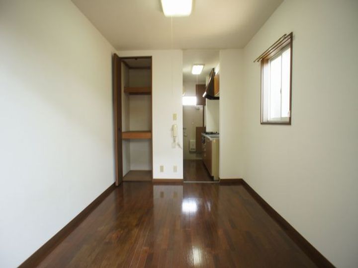 モンパレス鹿沼第2 4号館の居間