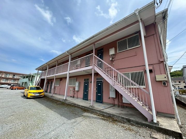 神奈川県小田原市荻窪(アパート)の賃貸物件の外観