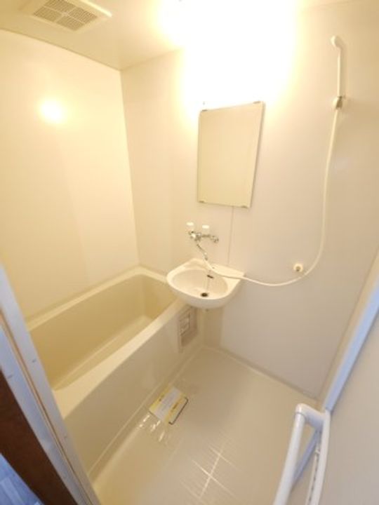 大阪府大阪市東淀川区上新庄2(マンション)の賃貸物件の風呂