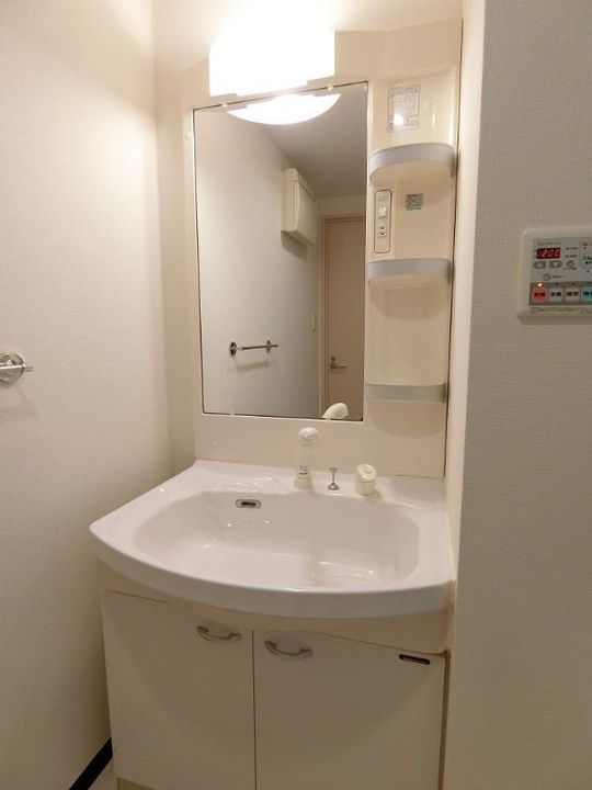 宮城県仙台市青葉区小田原6(マンション)の賃貸物件の内装