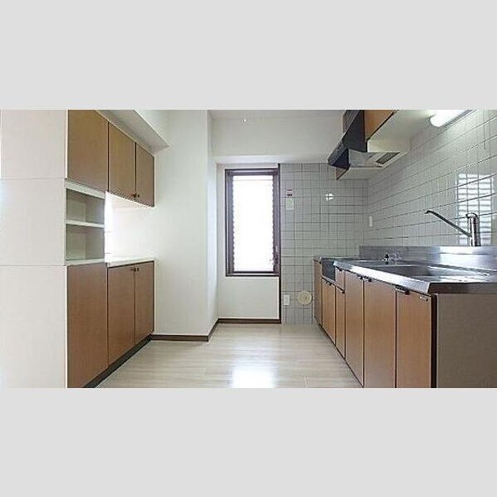 栃木県小山市駅東通り1(マンション)の賃貸物件のキッチン