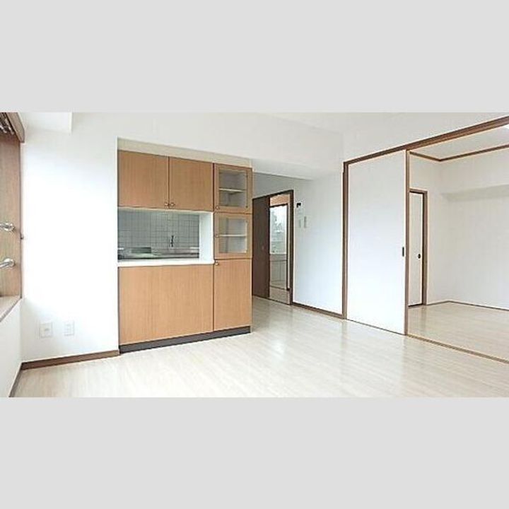 栃木県小山市駅東通り1(マンション)の賃貸物件の居間