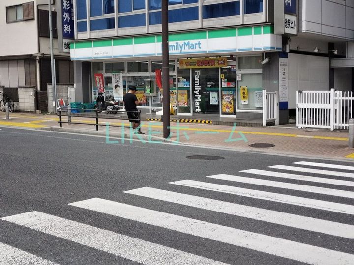 リトルキャビンの周辺