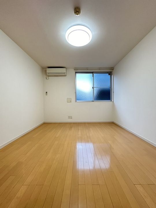 東京都八王子市松木(マンション)の賃貸物件の居間