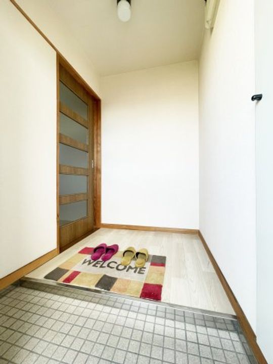 あべハイツIIの玄関