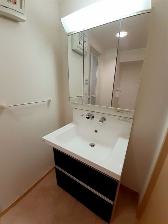 兵庫県神戸市長田区大橋町8(マンション)の賃貸物件の内装