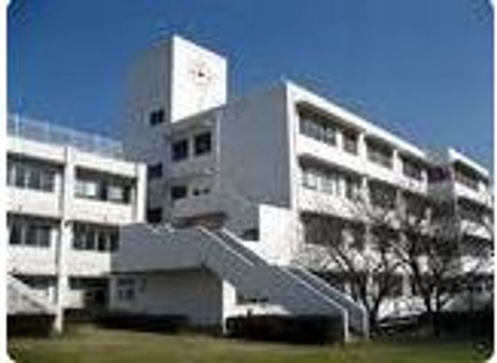 ミレニアム・ハイム 1号館の周辺