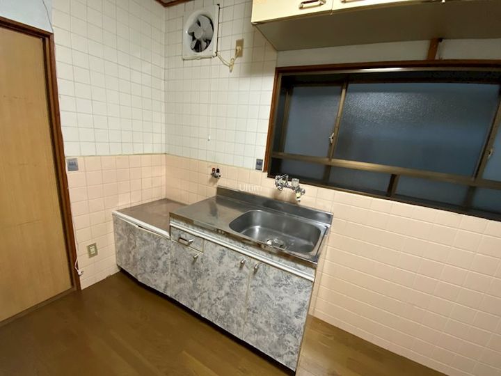 京都府京都市伏見区桃山町西町(一戸建)の賃貸物件のキッチン