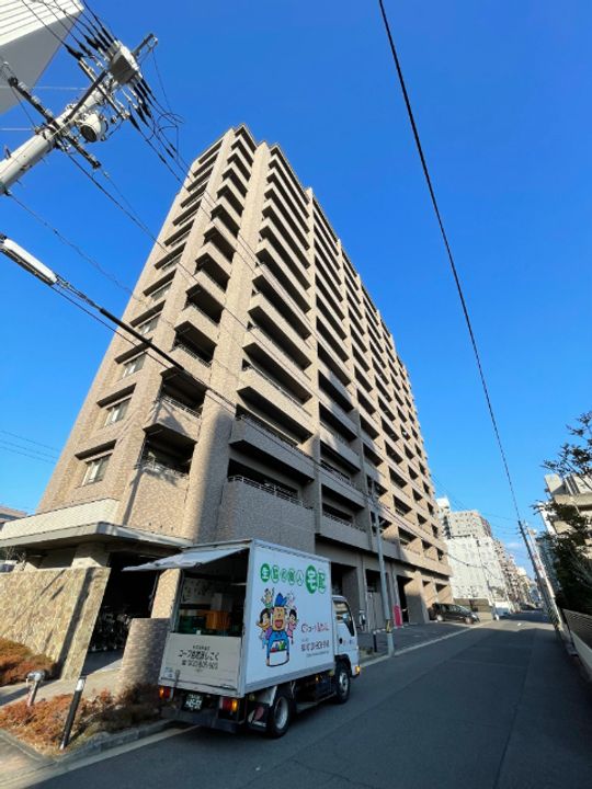 ロイヤルガーデン錦町の外観