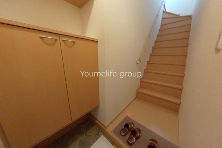 神奈川県小田原市鴨宮(アパート)の賃貸物件の玄関