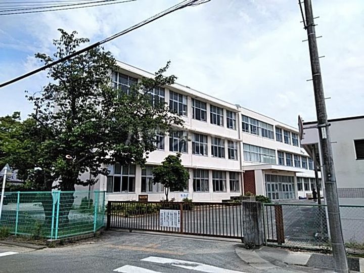 パルハウス曳馬IIの周辺