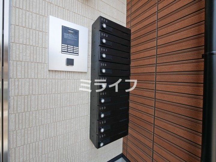 グランディオ鶴橋の地図