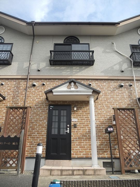 パルテール城山Aの地図