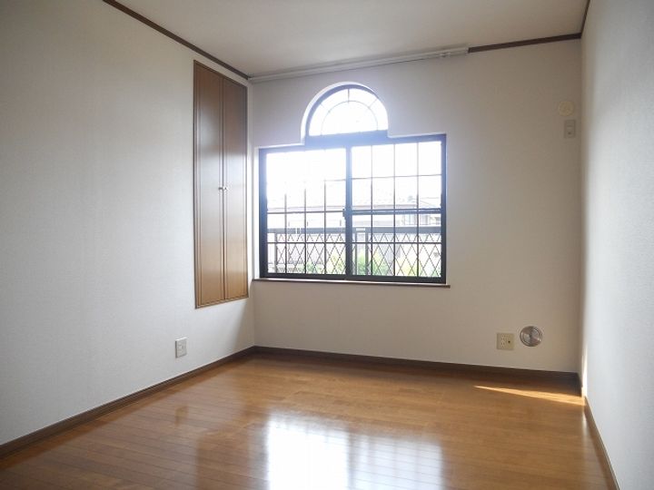 パルテール城山Aの内装