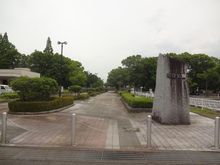 山梨県中央市中楯(アパート)の賃貸物件の周辺